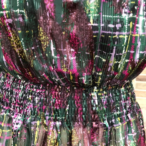 Bisou Bisou Keyhole Top, Blouse - Picture 3 of 8